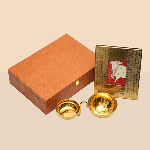 Gold Alu Frame And Nut Bowl Hamper