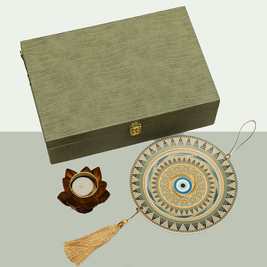 Evil Eye Pyramid Design Hamper