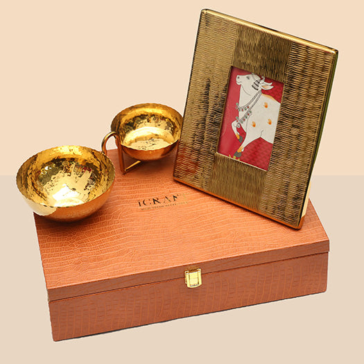 Gold Alu Frame And Nut Bowl Hamper