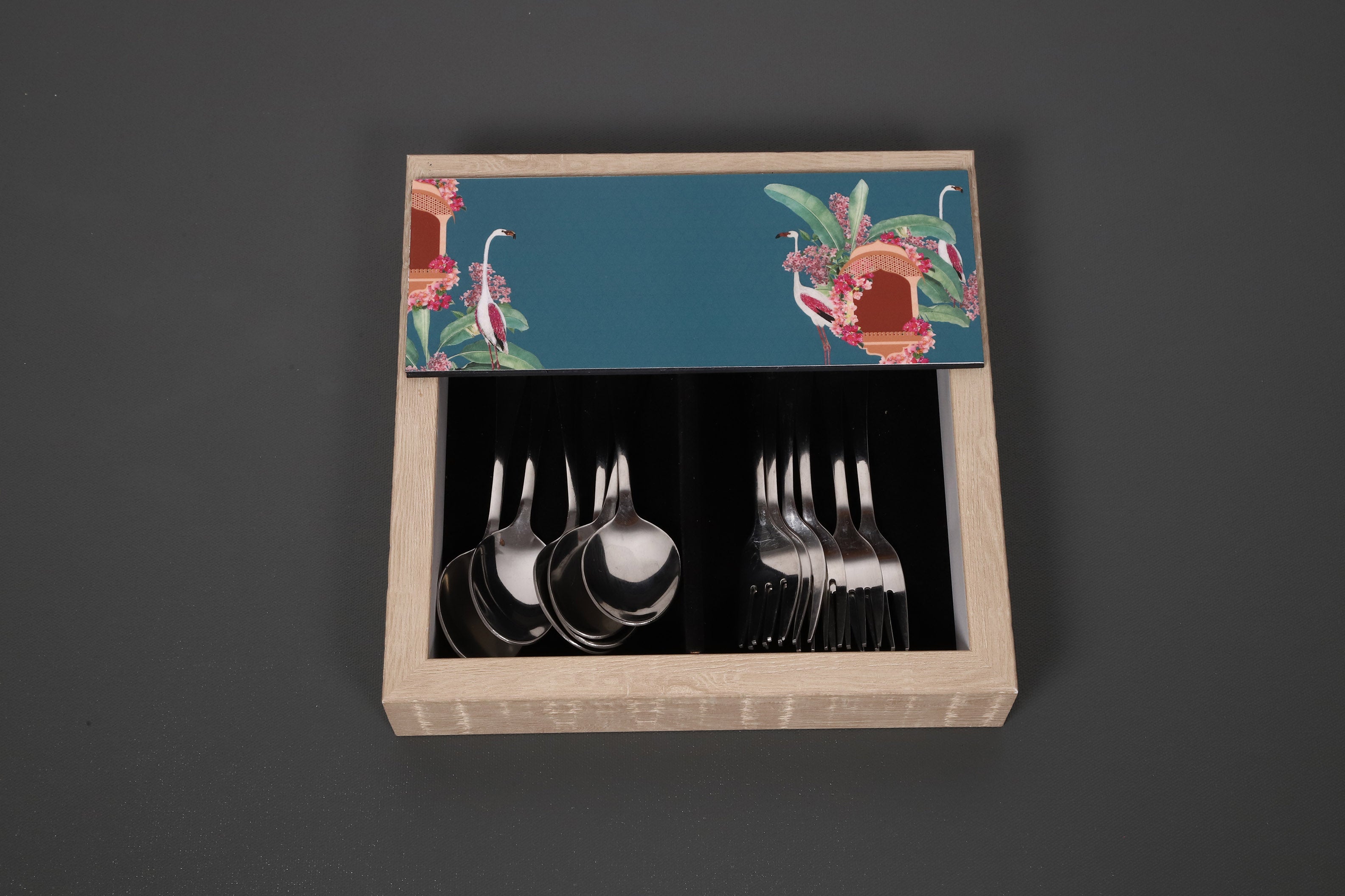 Jaronkha Series Cutlery Tray